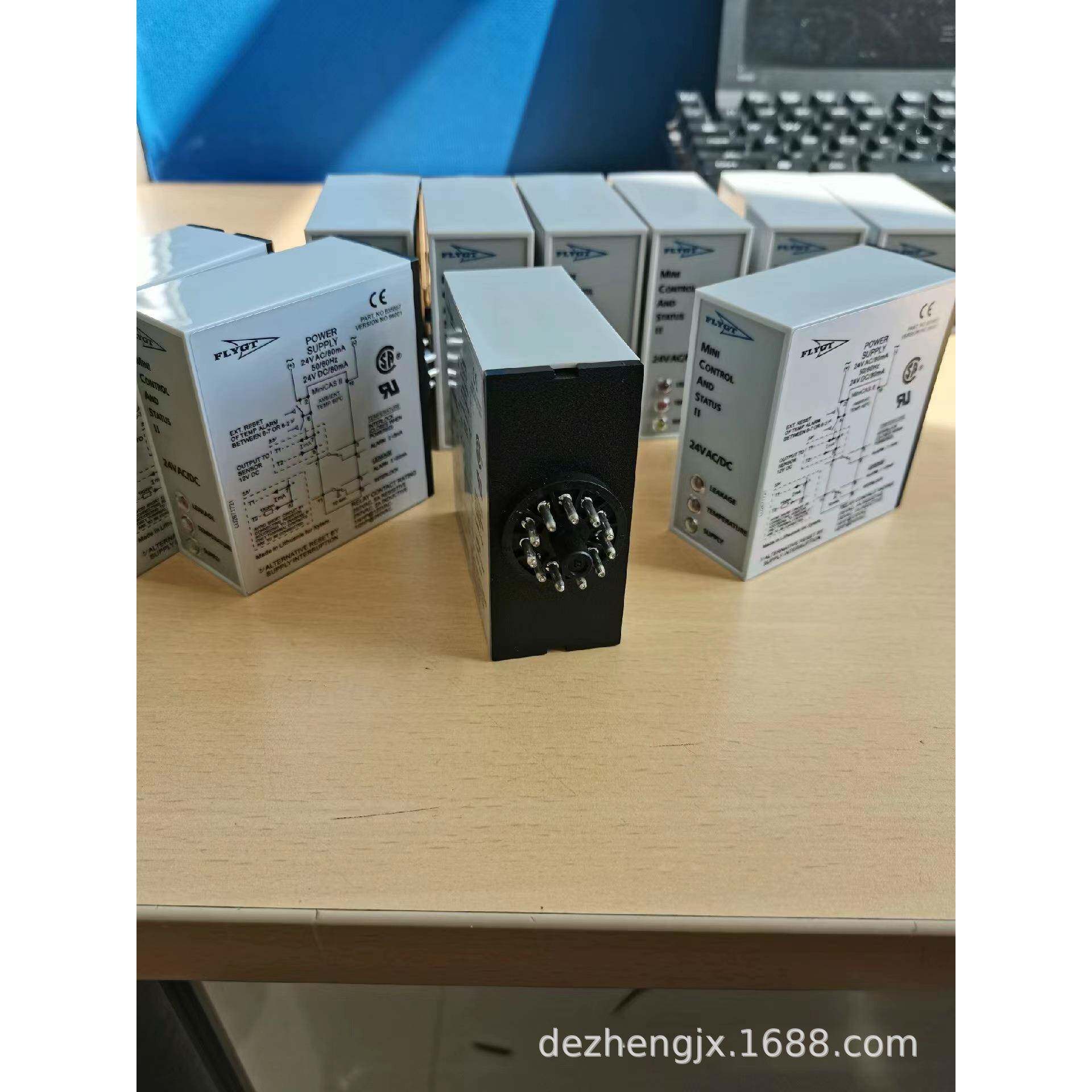 飞力保护24V泄漏监测电器MIi器niCASI潜水OMP泵漏水超温保继护器