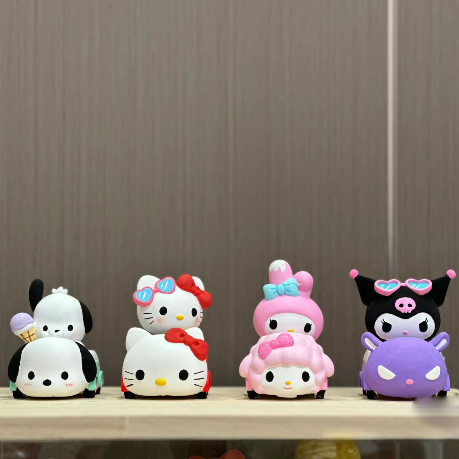 石膏娃娃手工DIY儿童创意涂色涂鸦彩绘画白模填色骑车汽车玩具