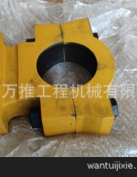 推土机D65PX-12  支座螺盖 14Y-71-00070