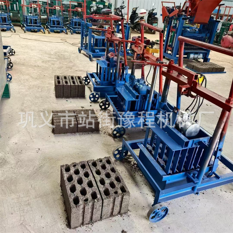跨境移动柴油动力水泥制砖机家用小型免烧砖机直推式空心砖机设备