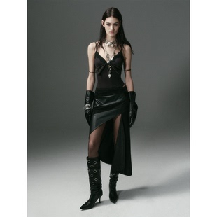 DIONYS*麂皮拼接结构感不对称半裙 设计感开衩修身显瘦皮裙