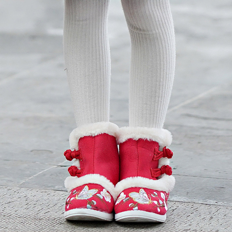 速发男童童鞋儿秋冬汉服子童厚绒加加短靴子古装绣花鞋红色拜年棉