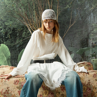 复古百搭 今年流行女装 RURE一字肩蕾丝裙摆白色长袖 连衣裙2025新款