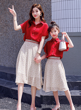 大红色网红炸街亲子装连衣裙套装2021夏装新款母女装洋气两件套潮