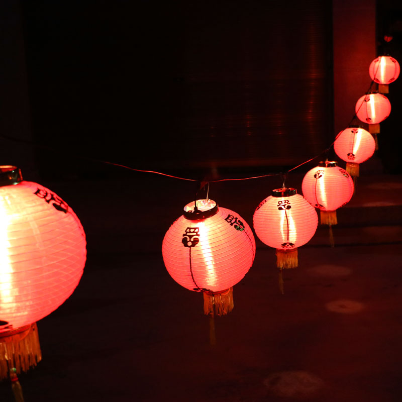 新年装饰小灯笼串挂饰户外防水发光冬瓜灯龙结婚喜庆节日国庆布置