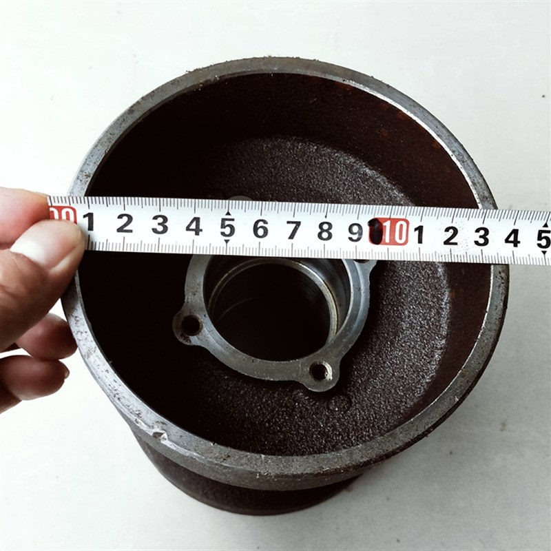 艾禾收割机托带轮履带打田机小轮子浙江谷王新款16/17/18/19款轮