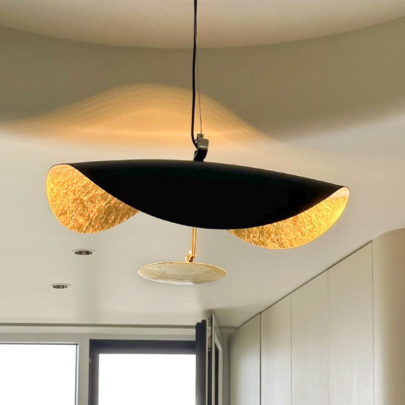 意大利设计师客厅吊灯北欧现代简约异形餐厅金箔飞碟吊灯