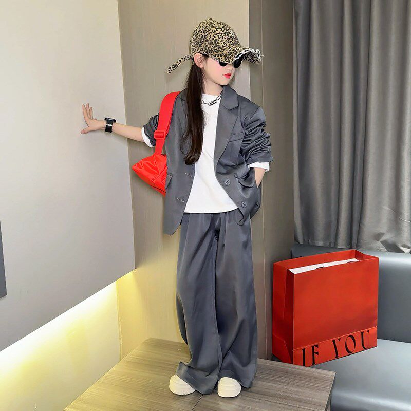 儿童嘻哈a街舞潮服套装2025春装时髦女孩模特走秀西服爵士舞演出