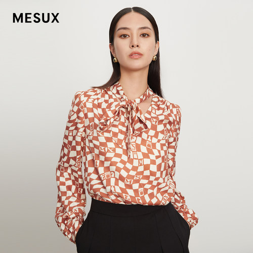 MESUX米岫冬季新通勤优雅飘带复古印花V领棋盘格上衣MKWUD503