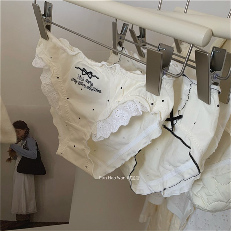 盐系奶黄色系~温柔甜欲棉质内裤 蕾丝拼接少女三角裤 纯棉抵挡