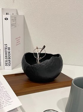 入户门口玄关放钥匙收纳盘摆件装饰品高级感进门书桌面轻奢置物架