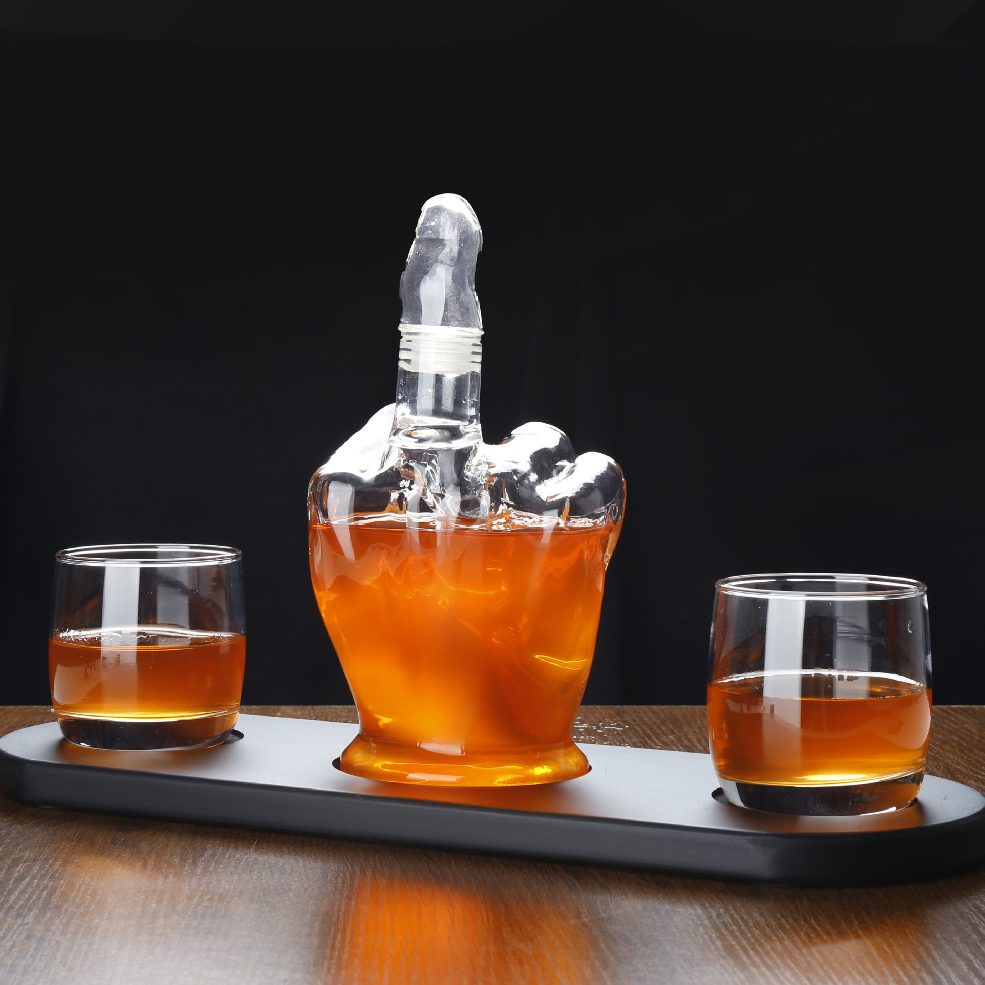 中指酒瓶套装创意玻璃醒酒器三件套密封异形手指瓶厂家批发白酒