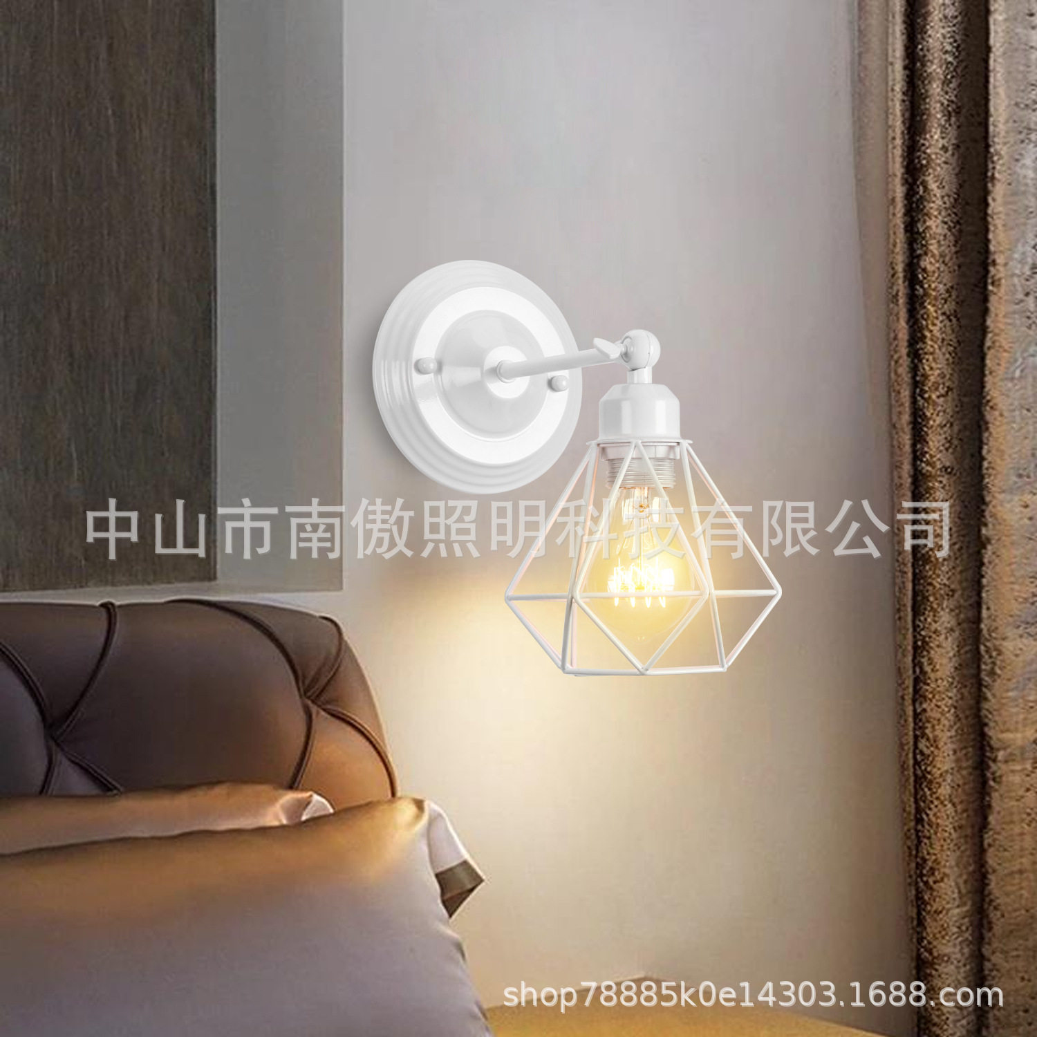 新款现代简约led壁灯 北欧铁艺钻石壁灯创意工业床头灯楼梯过道灯