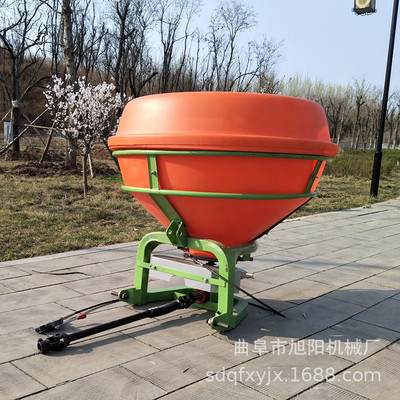 小四轮三点悬挂式撒播机拖拉机后置施肥器750公斤农用撒化肥机