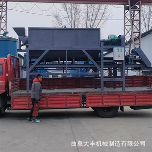 正六角滚筒抛光机  鹅暖石研磨抛光机  离心式干磨除锈机