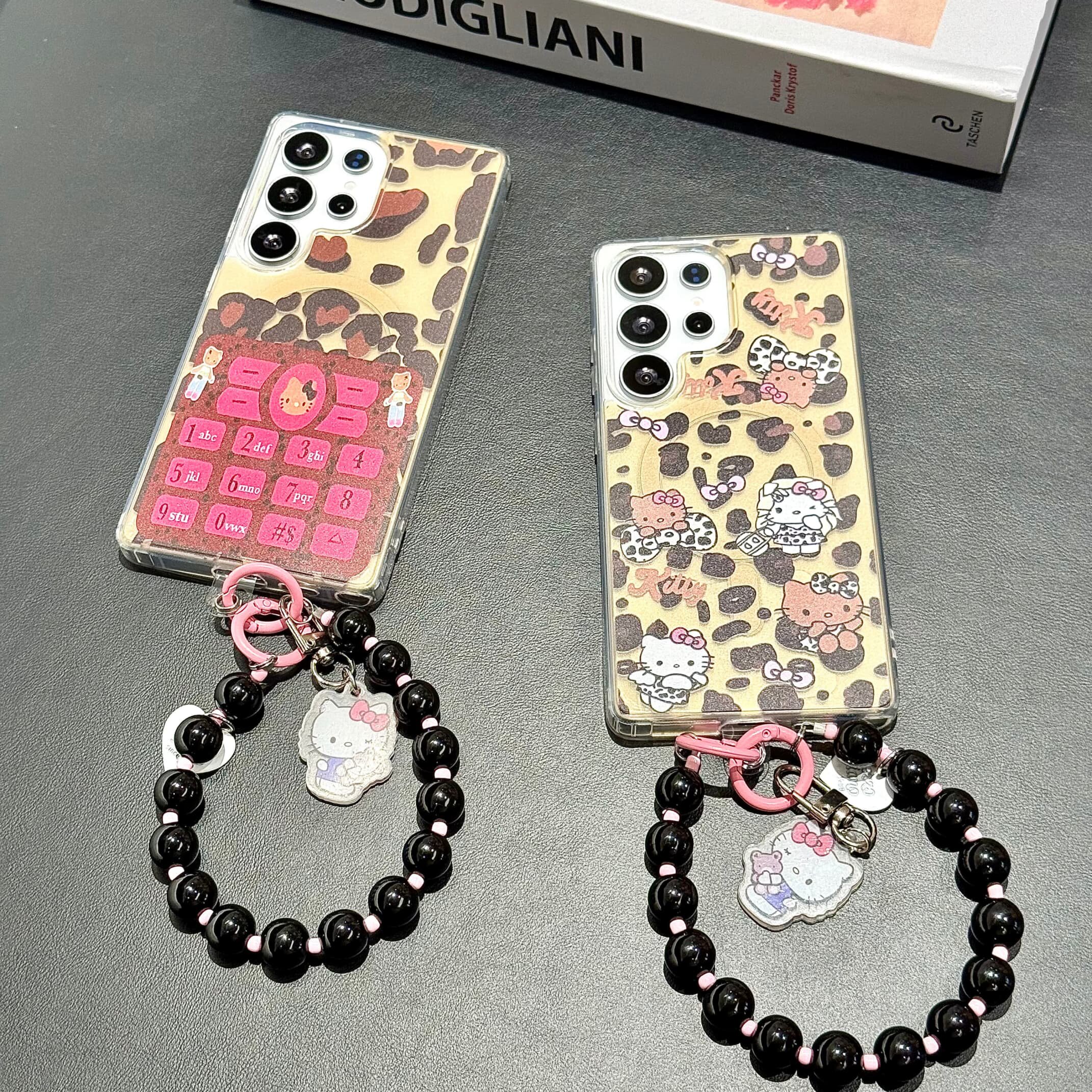 吉能虎新款豹纹KT适用于三星S25Ultra带手链支架磁吸手机壳S26/S24/S23FE/A56/36/26全包防摔卡通ins风保护套