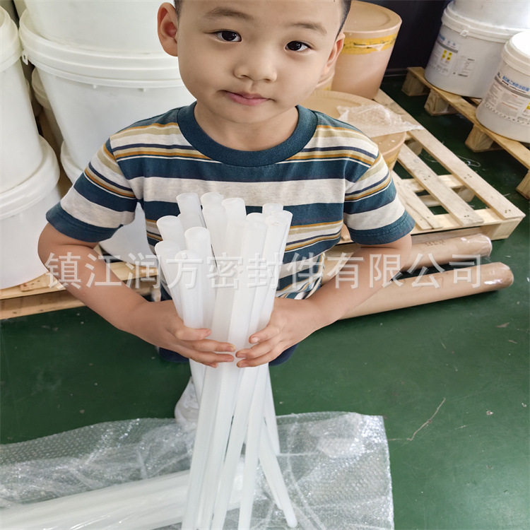 PCTFE半透明细小加工棒材