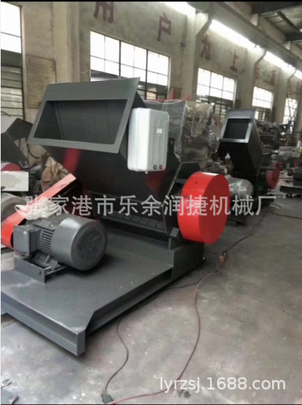供应SWP-1200波浪瓦破碎机 塑料彩钢瓦粉碎机 PVC板材破碎机