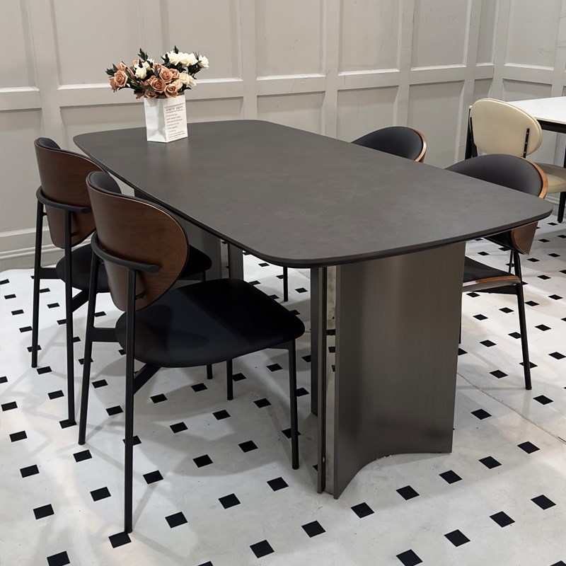 极简轻奢岩板餐桌椅m组合客厅家用2024新款纯黑哑光简约现代饭桌