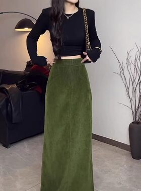法式复古轻熟气质绿色灯芯绒半身裙女冬季高腰显瘦后开叉a字长裙