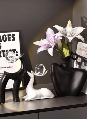 黑白简约风客厅电视柜酒柜水晶球鹿摆件套装入户玄关装饰品高级感