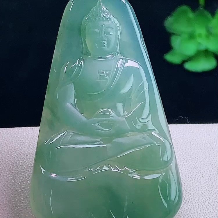 缅甸翡翠大日如来玉吊坠天然玉石A货冰种飘花收藏老坑高档0108