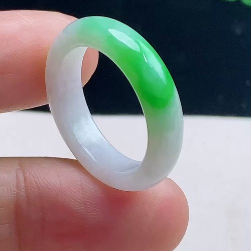 缅甸翡翠戒指玉戒指天然玉石A货