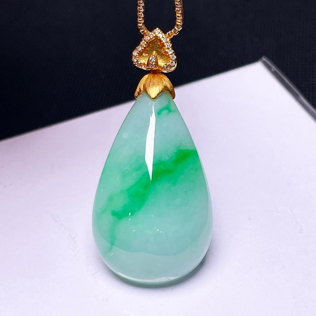 缅甸翡翠水滴镶金玉吊坠天然玉石A货18K金镶嵌冰糯种飘绿正品1220