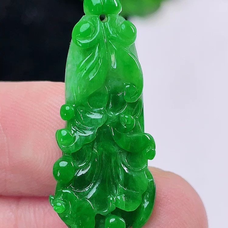 缅甸翡翠白菜玉吊坠天然玉石A货冰种辣绿高档正品新款证书0113,珠宝/钻石/翡翠,颈饰,淘宝优惠券,粉丝福利购,淘宝优惠卷