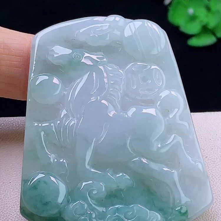 缅甸翡翠马上有钱玉吊坠天然玉石A货冰种飘花收藏高档证书0113,珠宝/钻石/翡翠,颈饰,淘宝优惠券,粉丝福利购,淘宝优惠卷