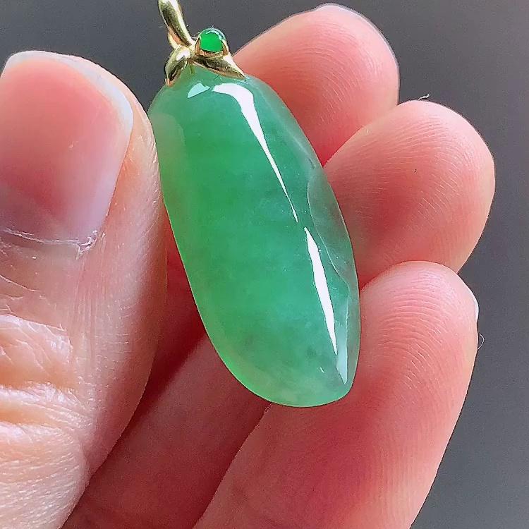 缅甸翡翠福瓜镶金玉吊坠天然玉石A货18K金镶嵌冰种晴绿老坑1114