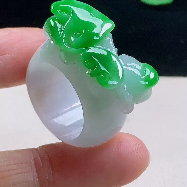 缅甸翡翠戒指玉戒指天然玉石A货