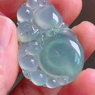 缅甸翡翠灵猴献寿玉吊坠天然玉石A货冰种证书新款收藏高档0119