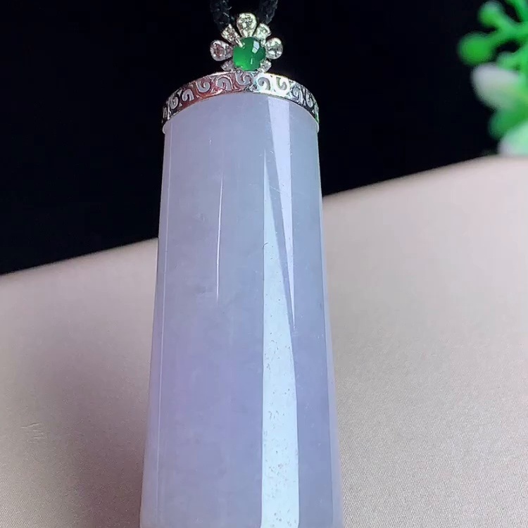 缅甸翡翠镶金玉吊坠天然玉石A货