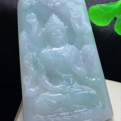 缅甸翡翠千手观音玉吊坠天然玉石