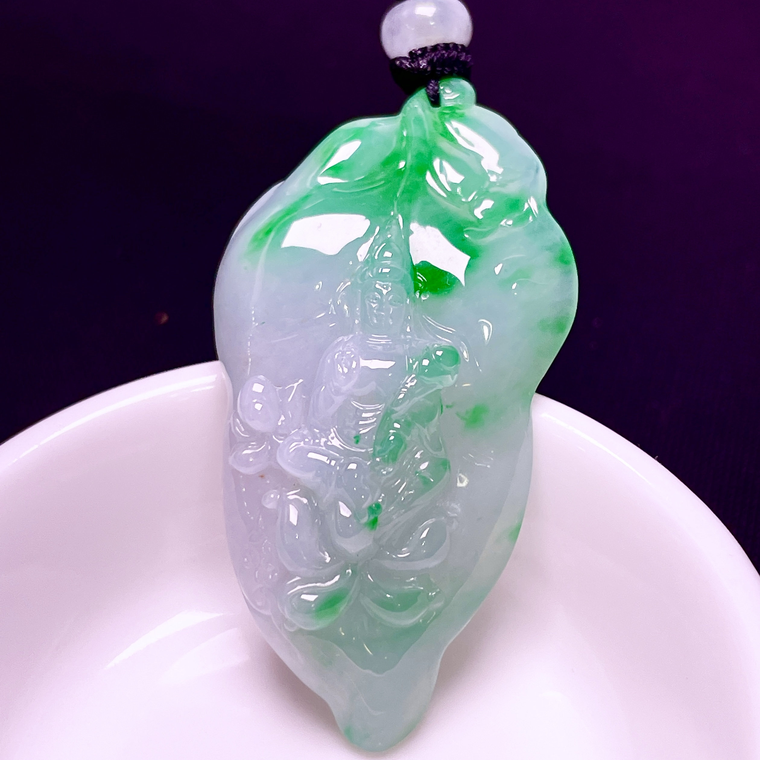 缅甸翡翠观音玉吊坠天然玉石A货冰种辣绿证书收藏老坑高档0601