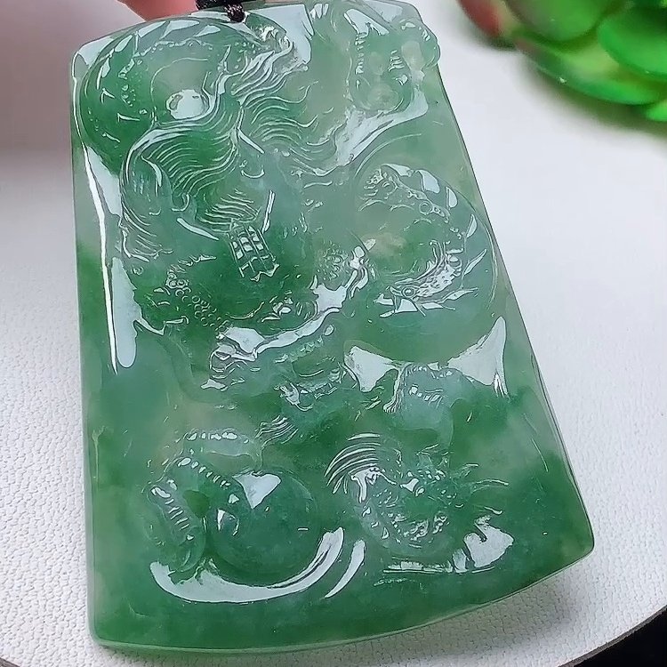 缅甸翡翠龙牌玉吊坠天然玉石A货冰种礼物收藏新款老坑证书1231