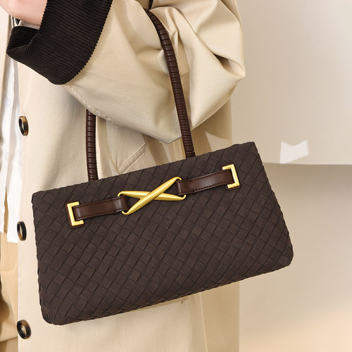 新款编织磨砂手提斜挎包通勤女包