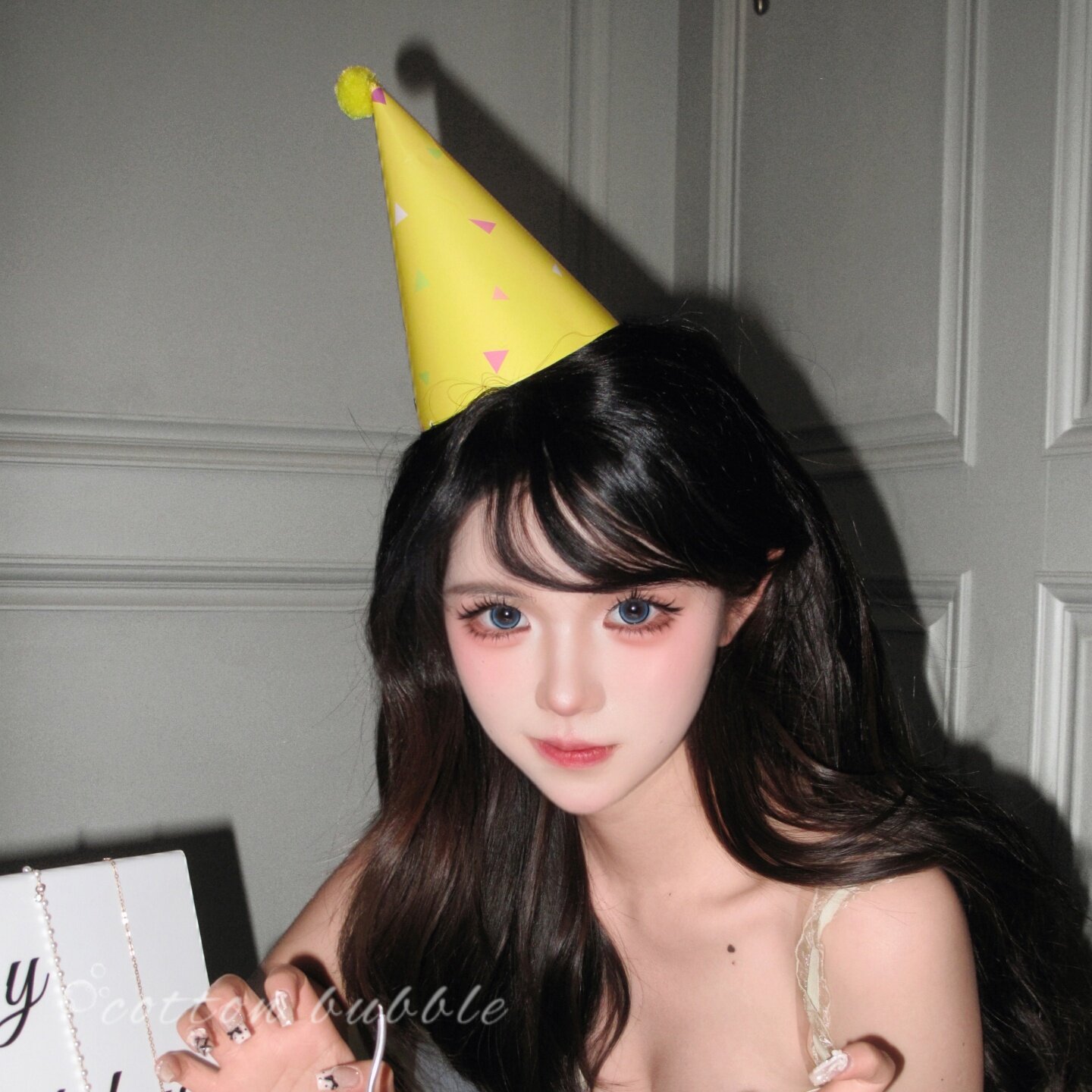 黄色毛球生日帽子装饰头饰拍照道具女生氛围感成人派对party发饰