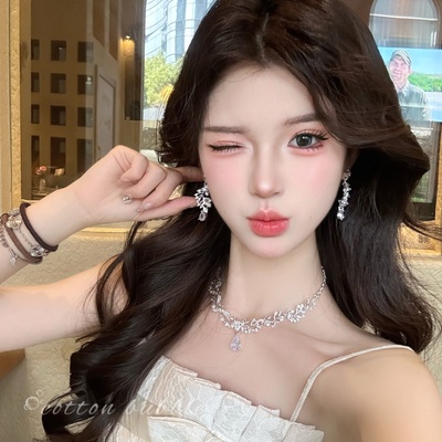 公主锆石水滴项链耳环套装夸张