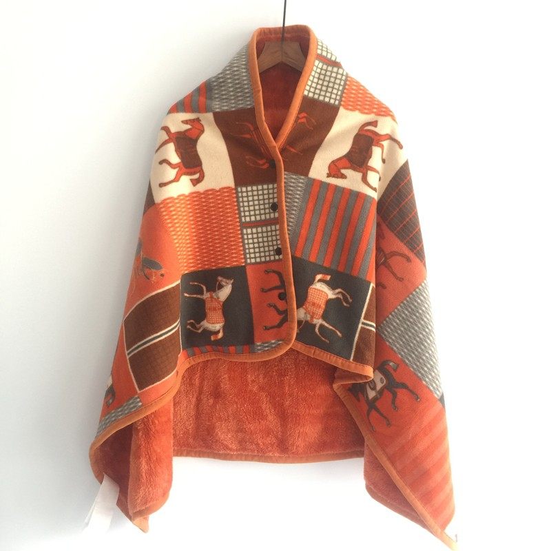 日系格子印花秋冬多功能披肩毯子吸湿发热便Q携斗篷式午休毯护肩,居家日用,保暖披肩,淘宝优惠券,粉丝福利购,淘宝优惠卷