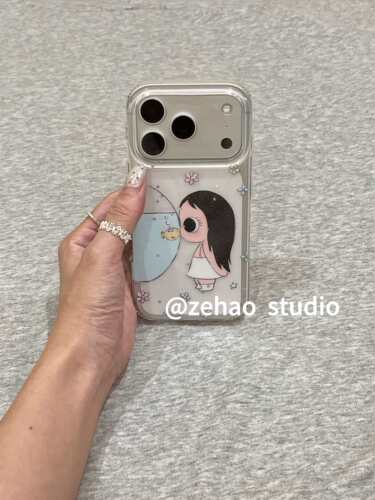 U2 透明彩花鱼缸小玉适用于苹果17promax手机壳iphone16pro保护套15p