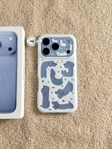 U2 可爱镂空腊肠狗适用18pm苹果17双层iPhone16全包15透明磨砂手机壳
