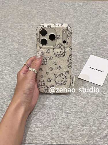 U2 秋冬线条比耶猫咪适用苹果18promax绒布iphone17可爱16防摔手机壳