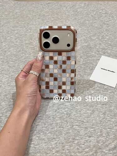 U2 韩系闪钻棕蓝小格子适用于苹果18promax双层iphone17防摔16手机壳