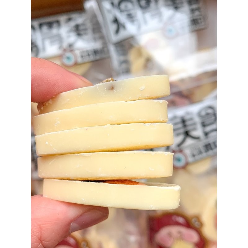 坚果炒酸奶块新疆特o产果仁酸奶块巴旦木蔓越莓混合炒奶酪片酸奶
