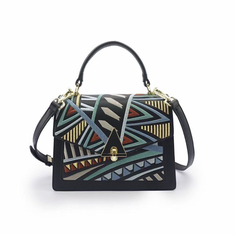 法国TT2022新款高级感民族风刺绣真皮轻奢单肩手提斜挎凯莉女包包