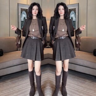 网红爆款时尚西服套装女2024早春新款轻奢高级洋气显瘦外套+短裙
