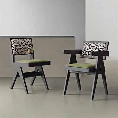 餐椅家用实木椅子法式复古软包扶手靠背椅阳台茶椅中古昌迪加尔椅