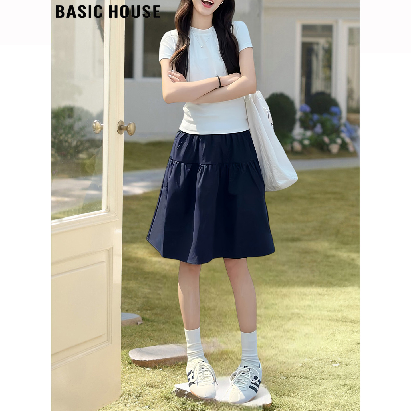 Basic House/百家好藏青色高腰蓬蓬短裙女士夏季宽松防走光A字裙
